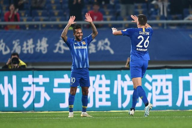 斯诺克世锦赛：吴宜泽力克塞尔比晋级八强斯诺克世锦赛：吴宜泽力克塞尔比晋级八强