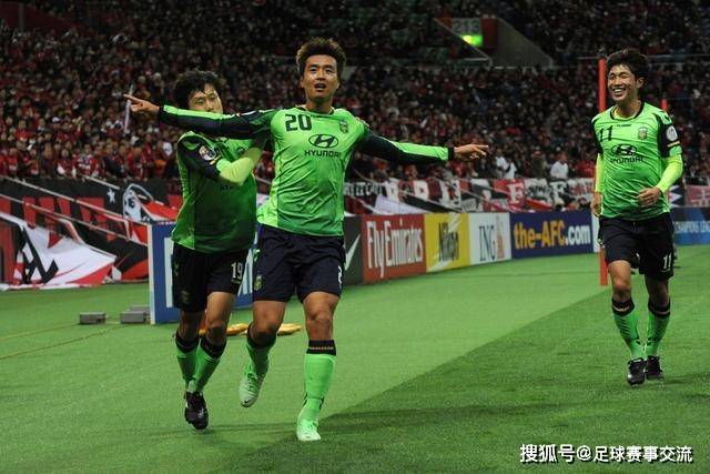 谷爱凌时隔1年再战坡面障碍技巧 划破脚仍拿第一